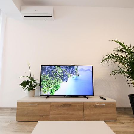 Vitan Central Oasis - Free Secured Private Parking - Self Check-In - Бухарест Экстерьер фото