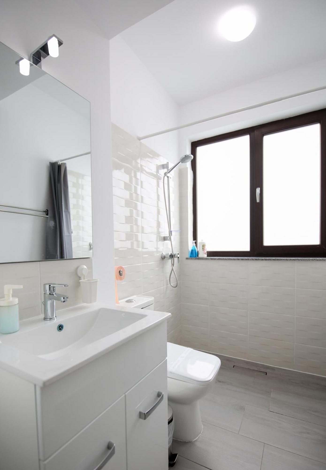 Vitan Central Oasis - Free Secured Private Parking - Self Check-In - Бухарест Номер фото